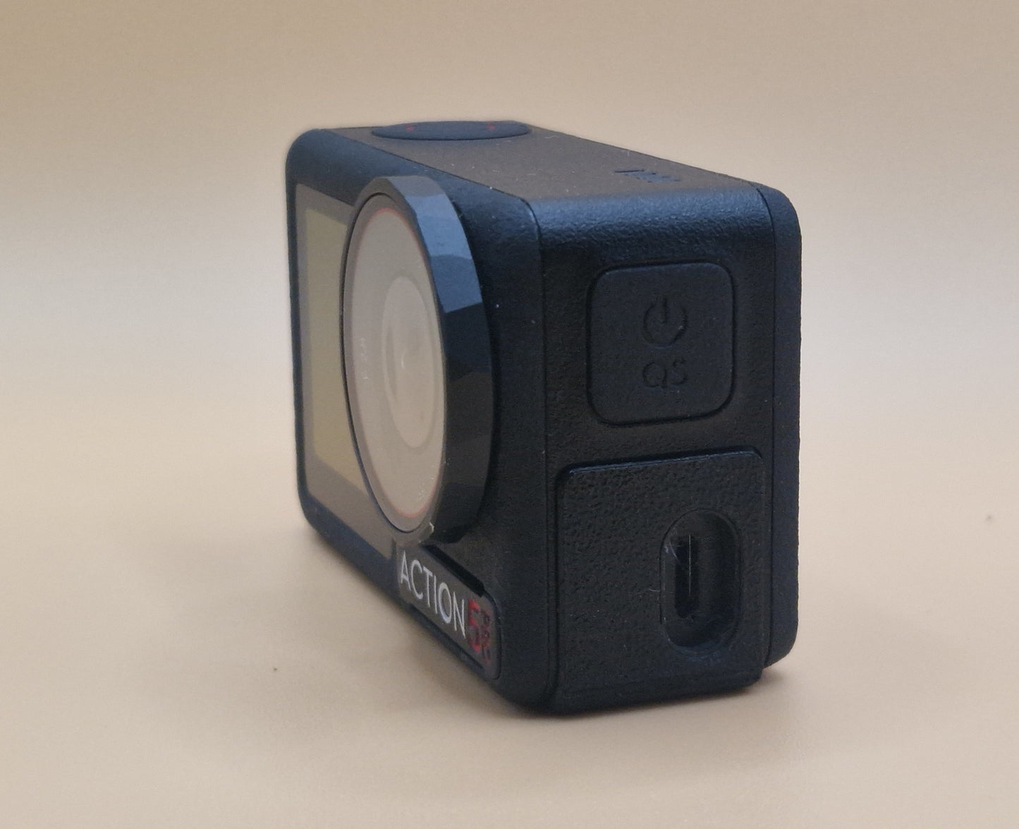 DJI Osmo Action 5 Pass-Through Door for USB