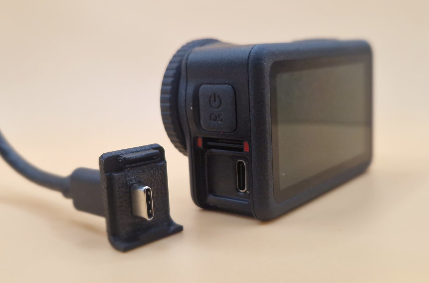 DJI Osmo Action 6 Pass-Through Door for USB